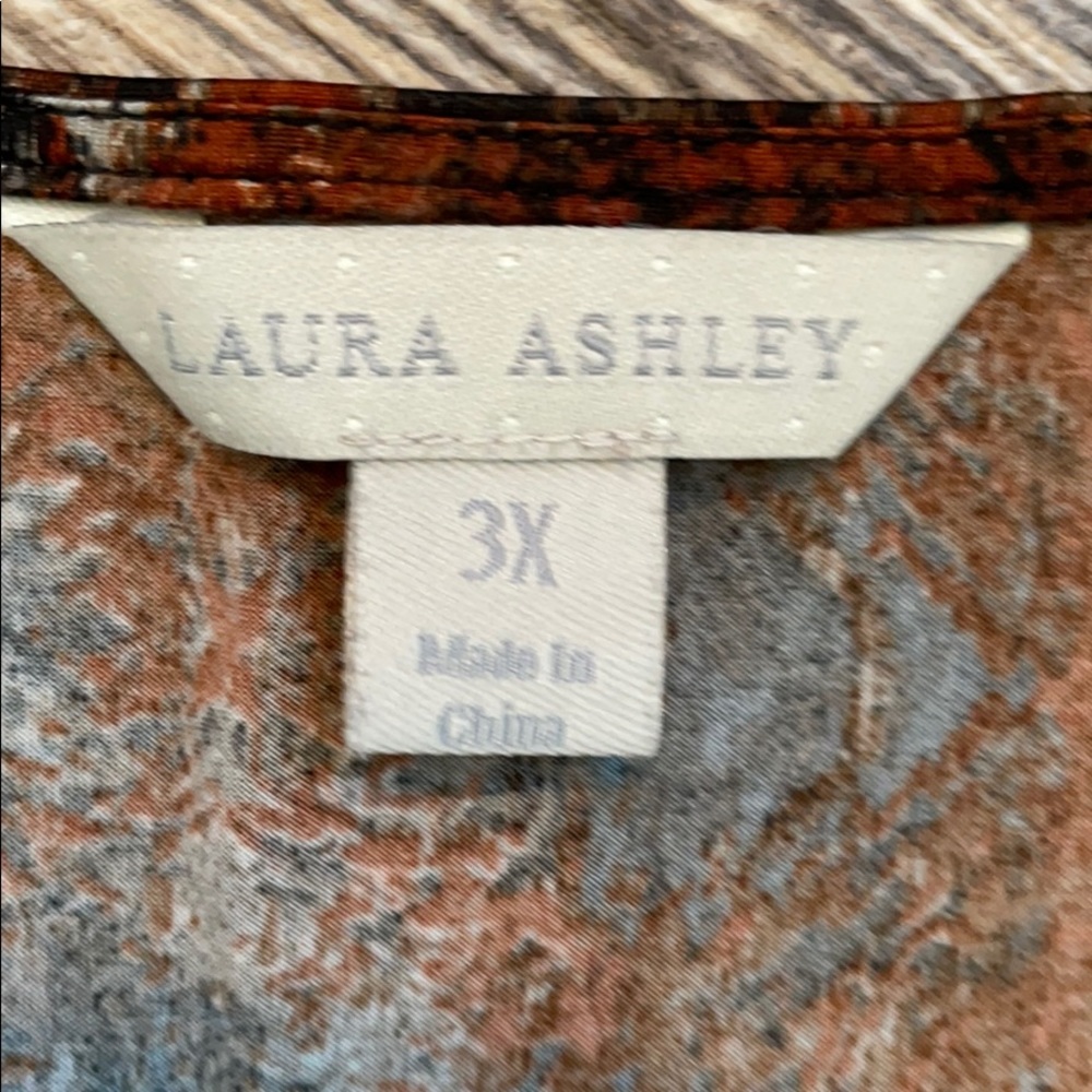 Laura Ashley blouse size 3x - Picture 4 of 4